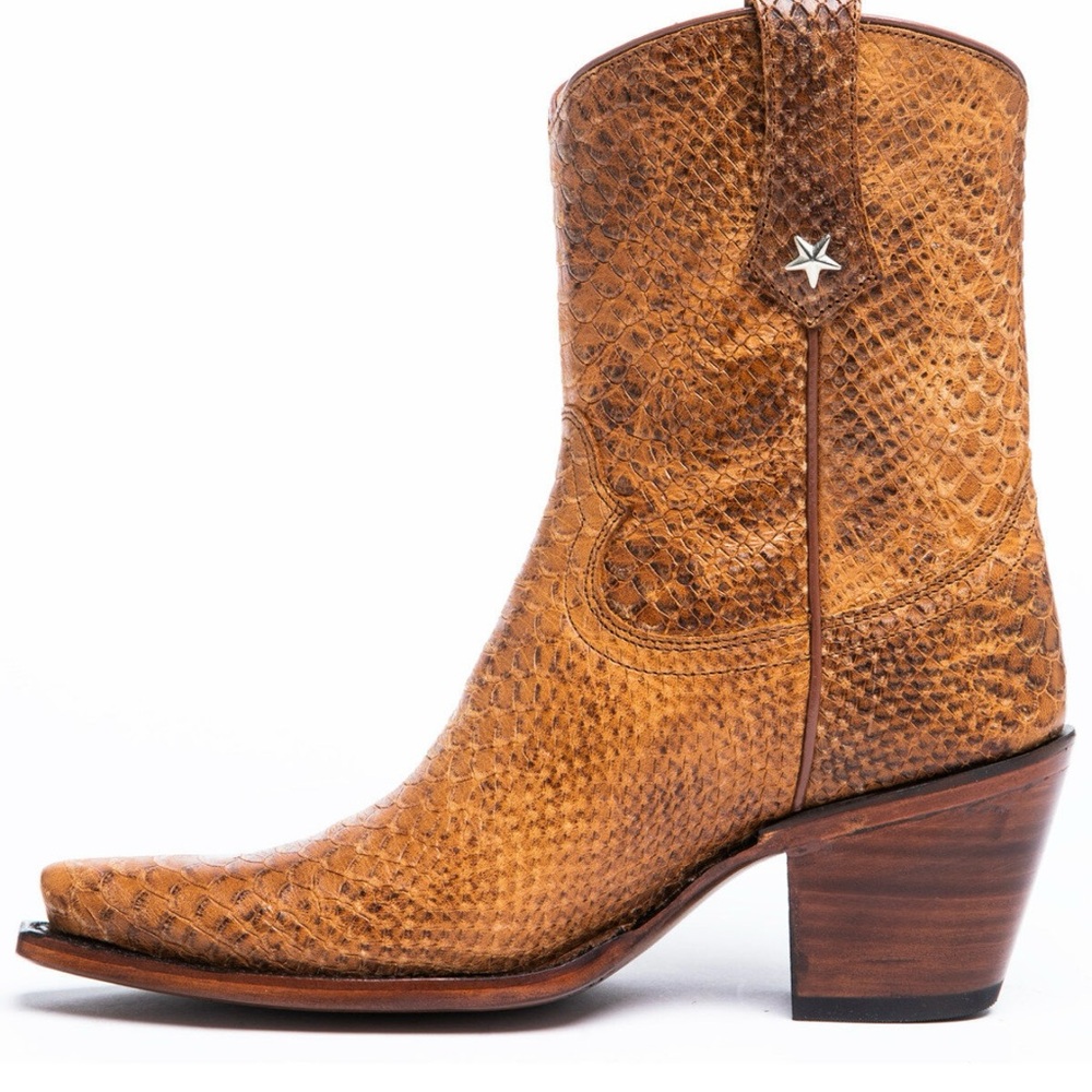 Idyllwind Tan Snakeskin Embossed Western Ankle Boots | Block Heel | Women’s